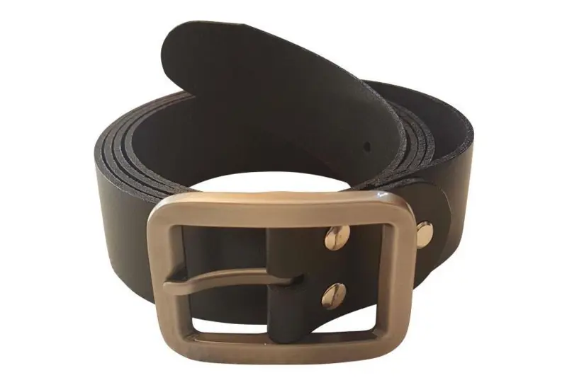 Svart lærbelte m/ stort spenne (Scanbelt)