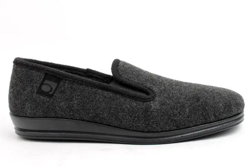 Grå hjemmesko ytterside